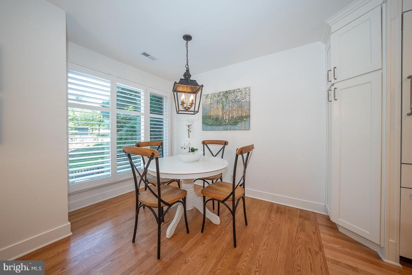257 W Chelsea Circle photo 14