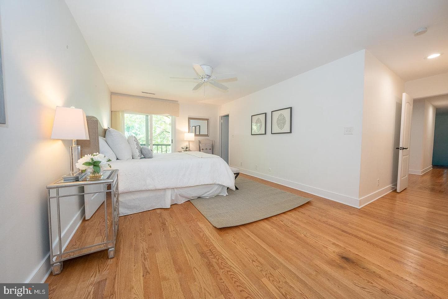 257 W Chelsea Circle photo 21