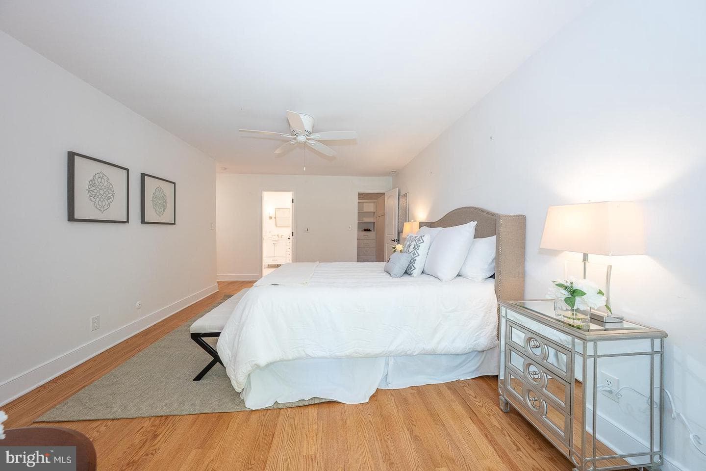 257 W Chelsea Circle photo 23
