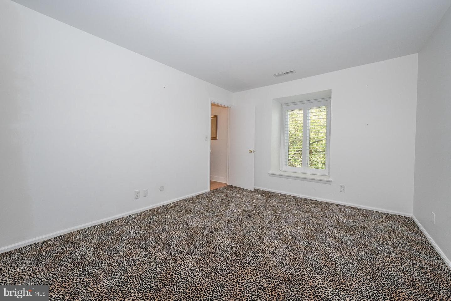 257 W Chelsea Circle photo 27