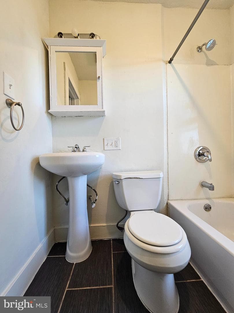 120 Bartram Avenue photo 26