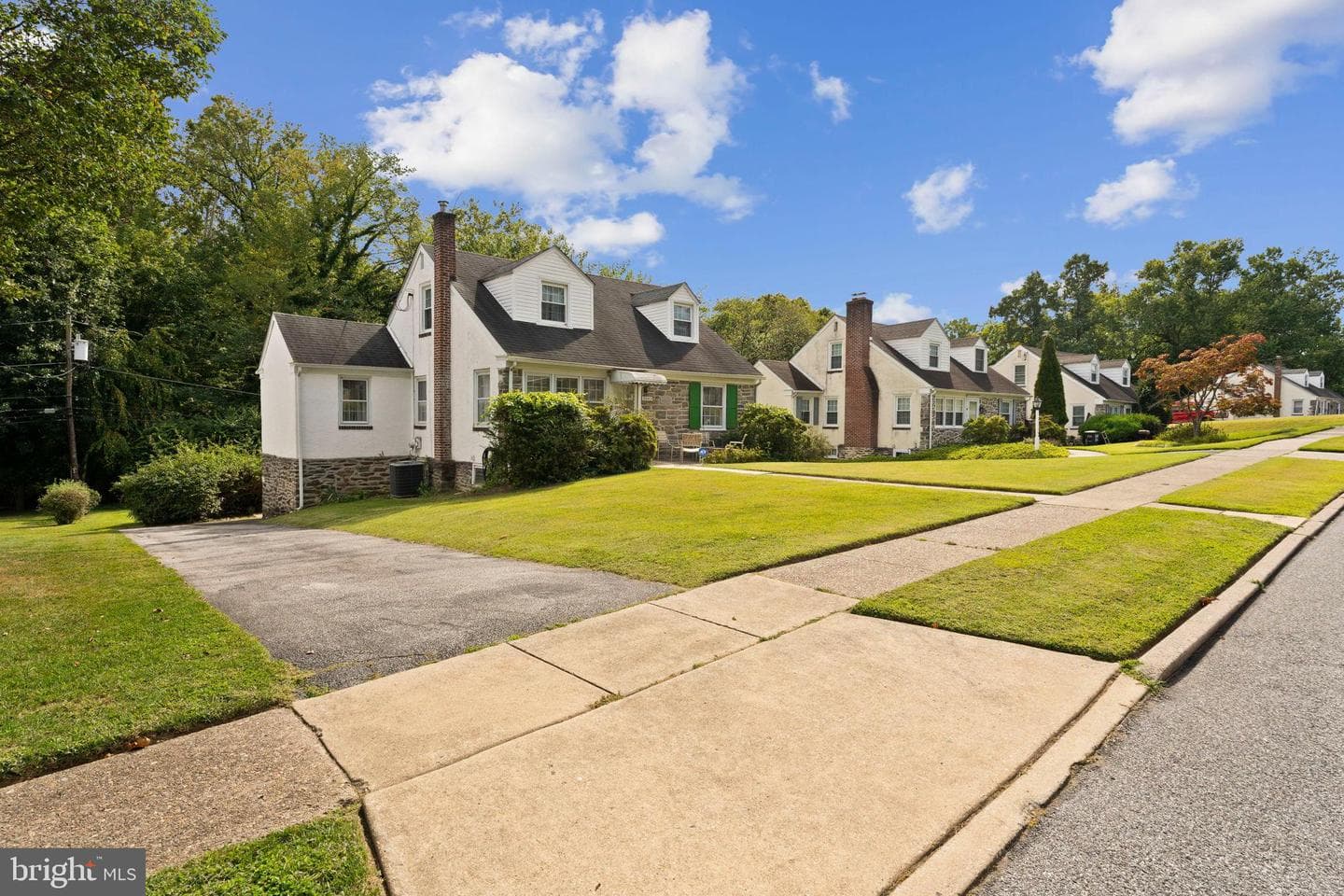 5042 Sylvia Road photo 2