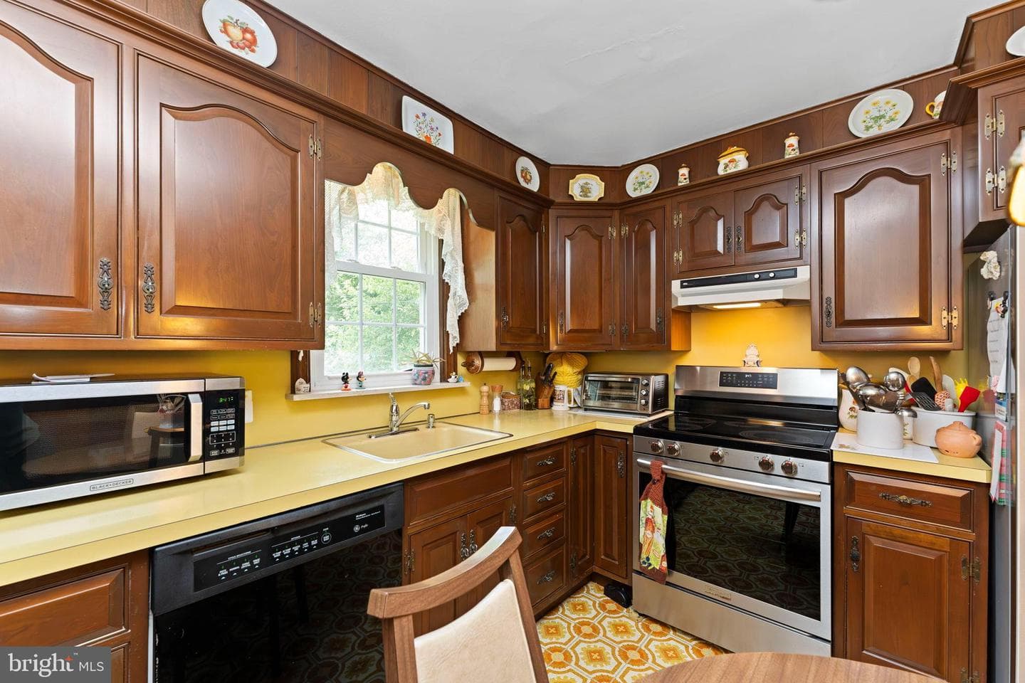 5042 Sylvia Road photo 8