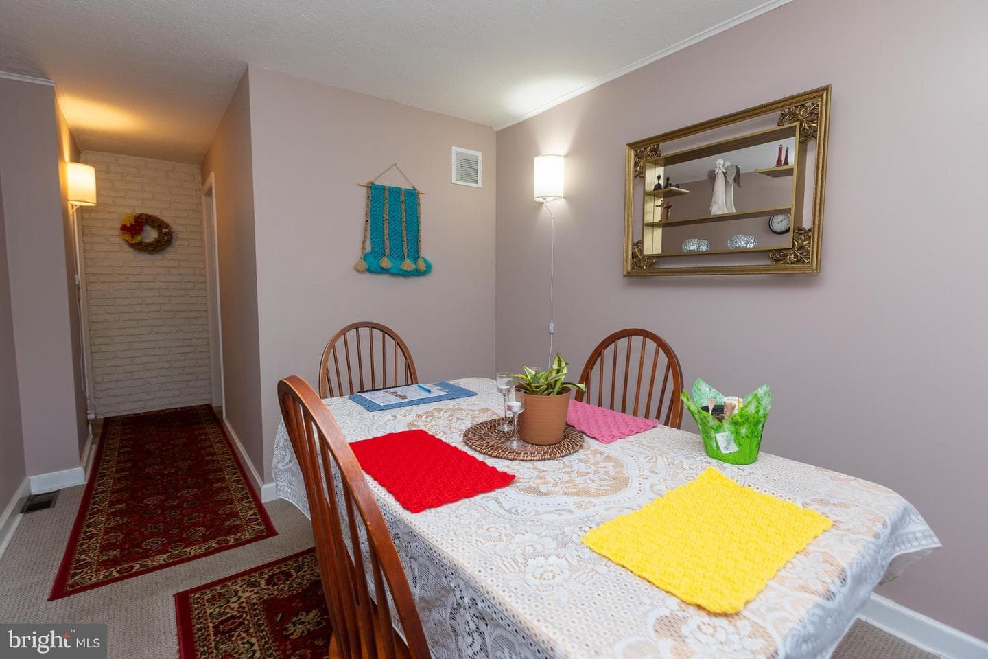 2409 Belmont Avenue photo 10