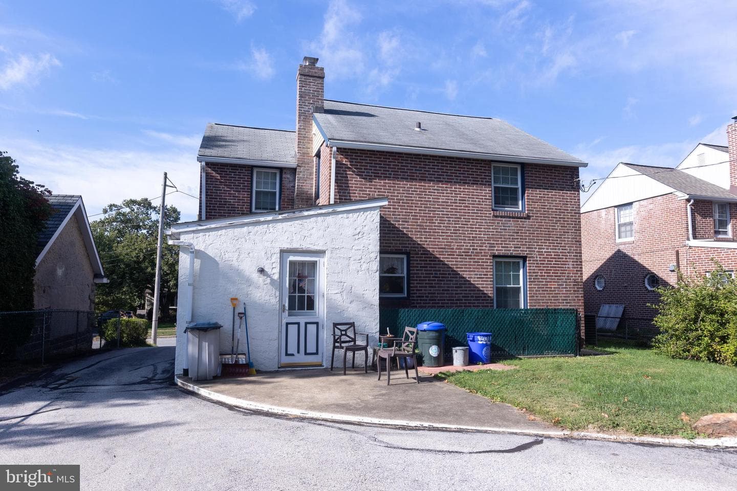 2409 Belmont Avenue photo 24