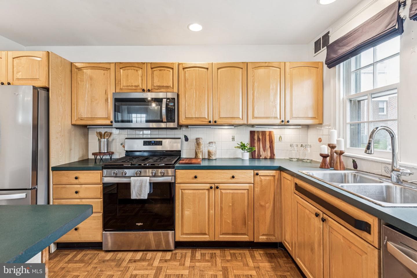 2309 Belmont Avenue photo 20