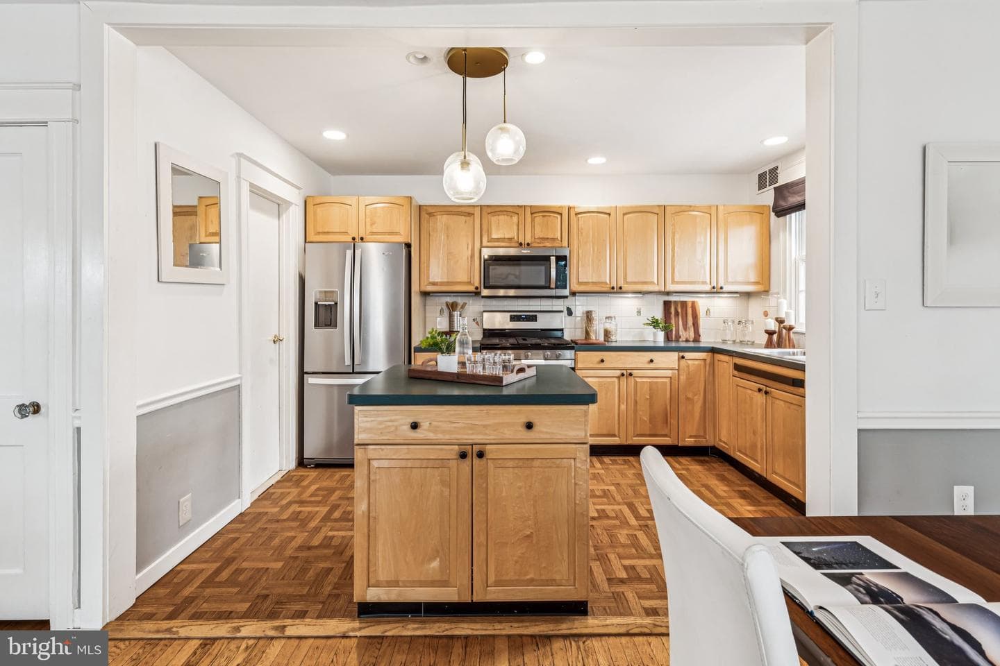 2309 Belmont Avenue photo 23