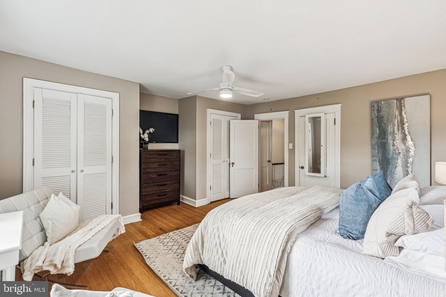 2309 Belmont Avenue photo 26