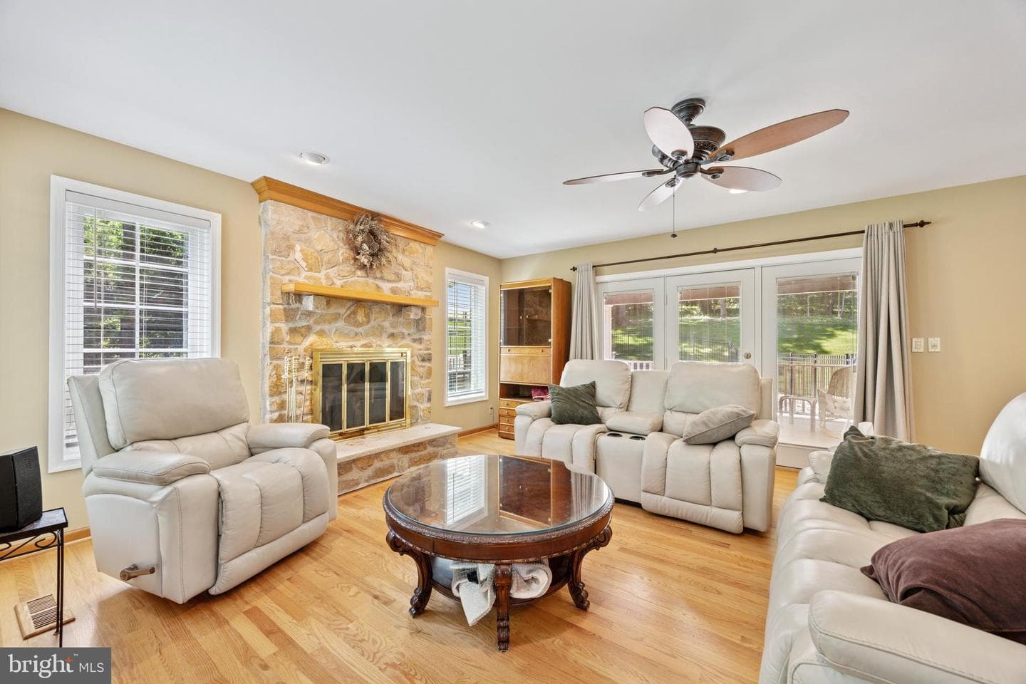 22 Bennetts Lane photo 16