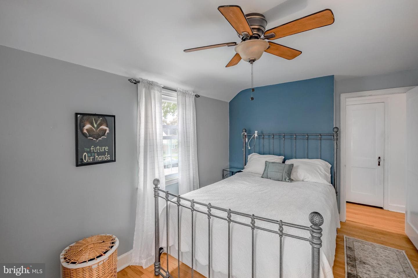 214 Brentwood Road photo 23