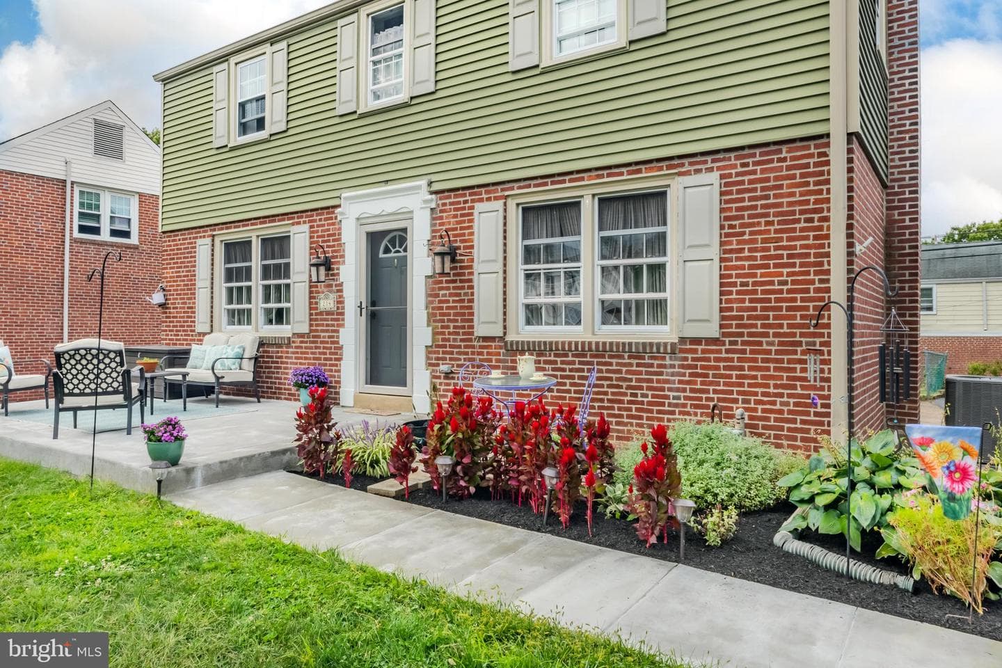 214 Brentwood Road photo 5