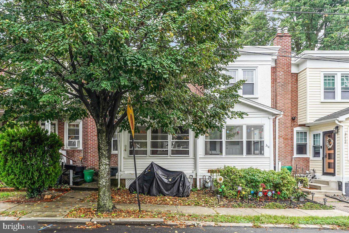 316 E Front Street photo 1
