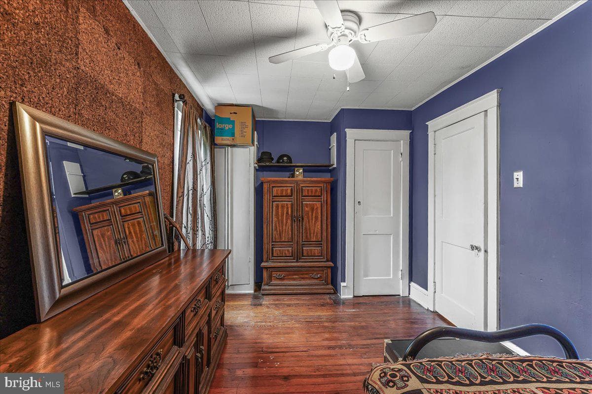 316 E Front Street photo 10