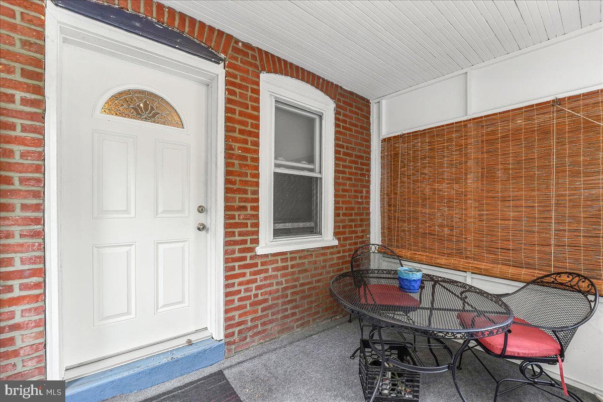 316 E Front Street photo 2