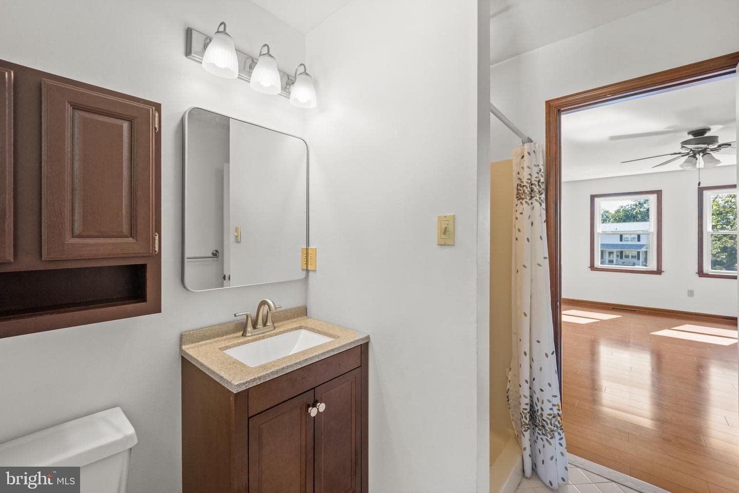 1415 6th Avenue photo 25