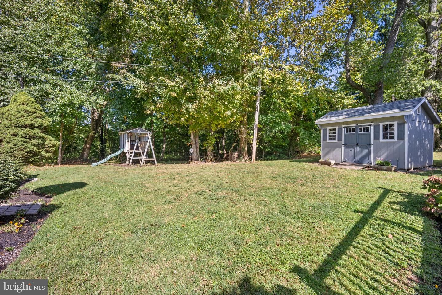 1415 6th Avenue photo 42