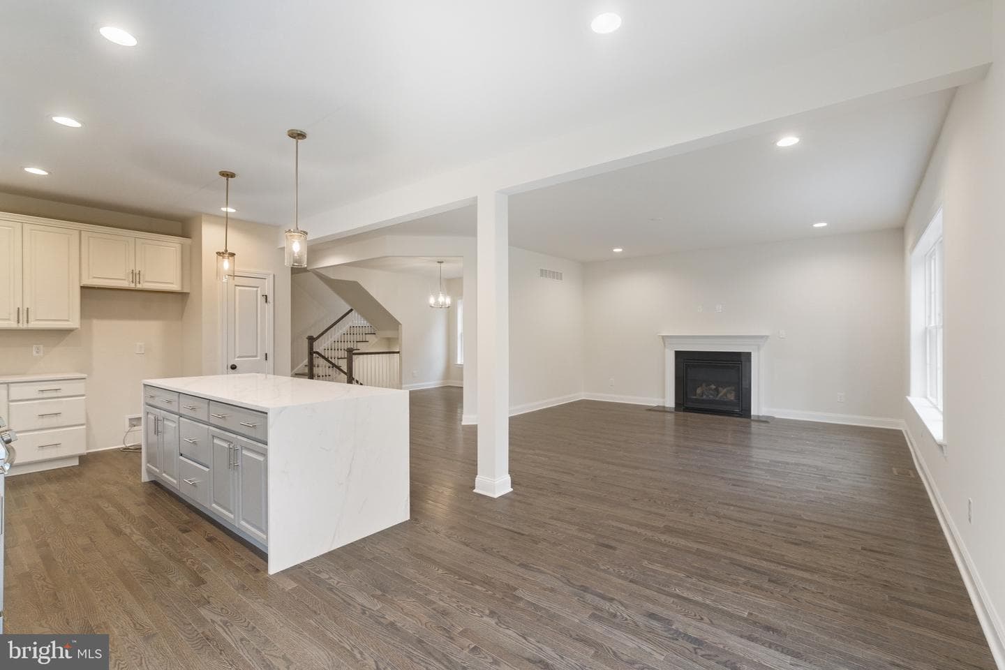 10 Claremont Boulevard photo 18