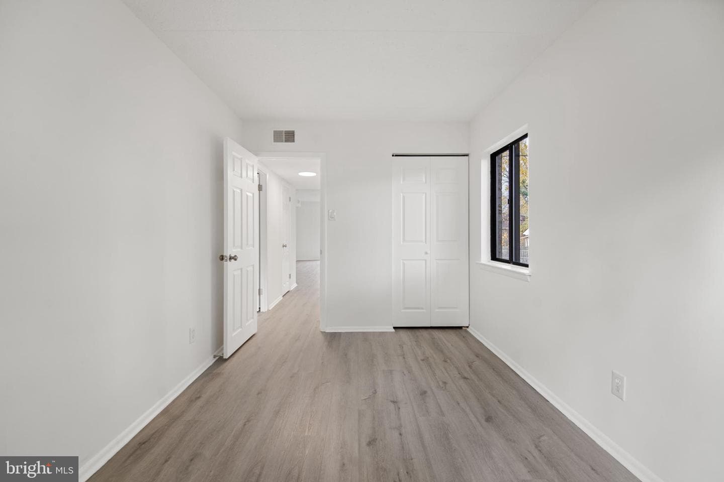 856 Putnam Boulevard #67a photo 15