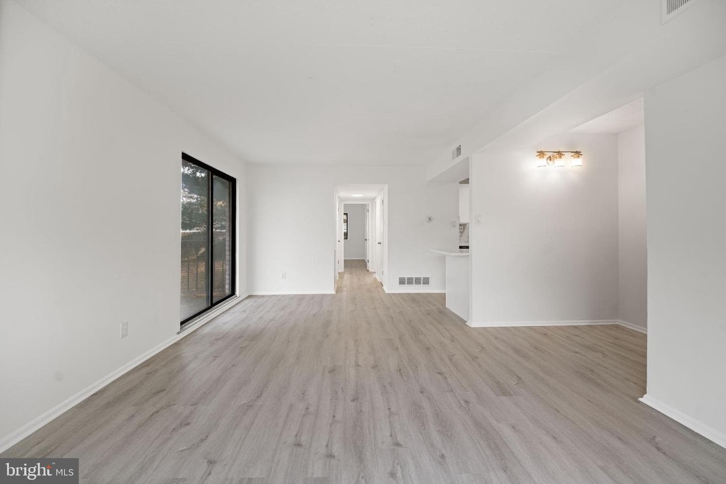 856 Putnam Boulevard #67a photo 4