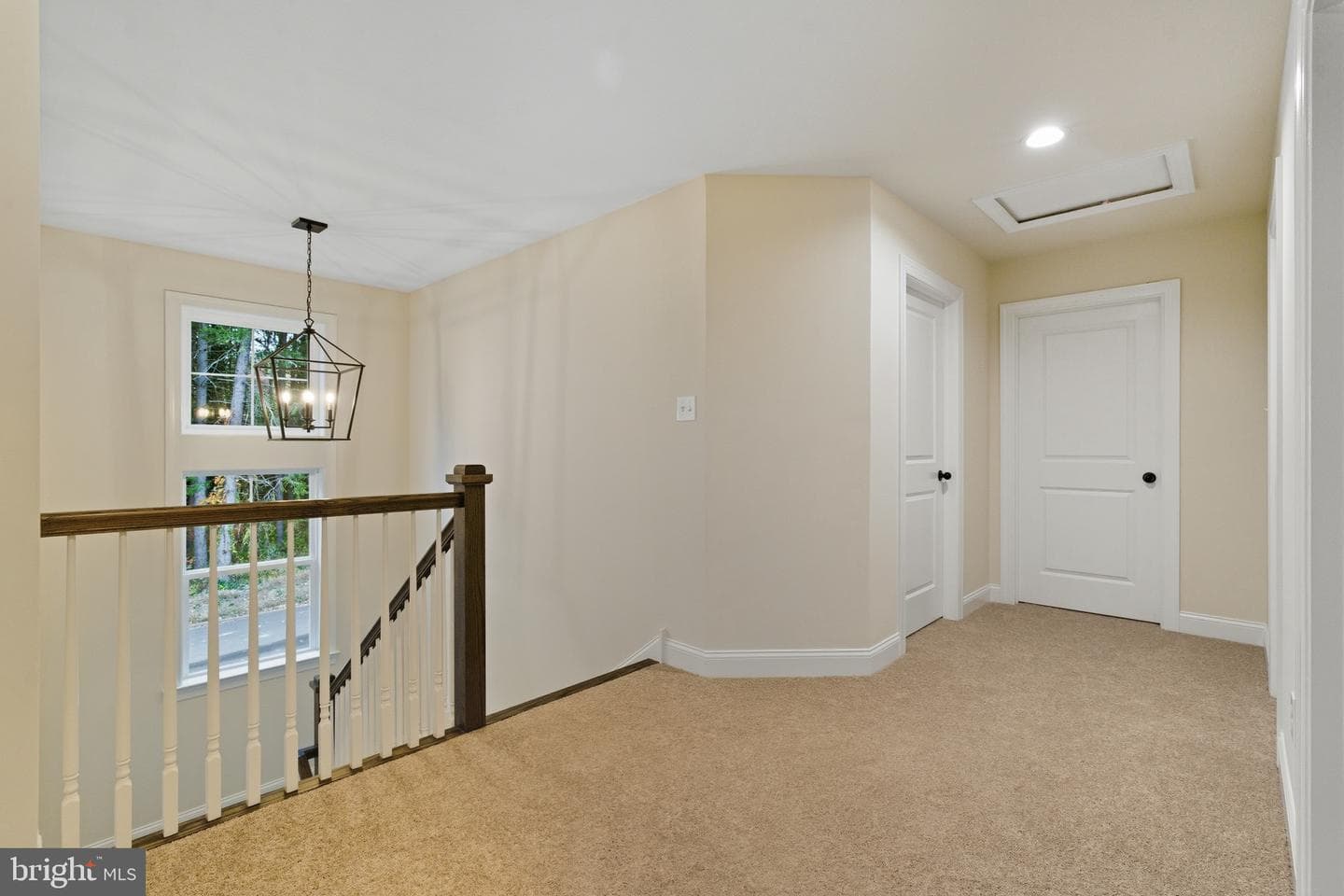 12 Claremont Boulevard photo 25