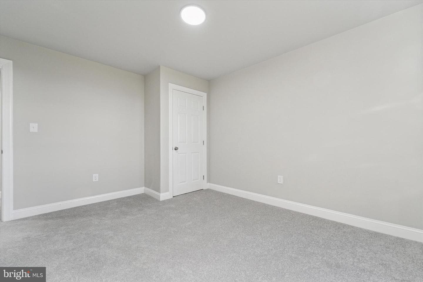 6858 Clover Lane photo 20