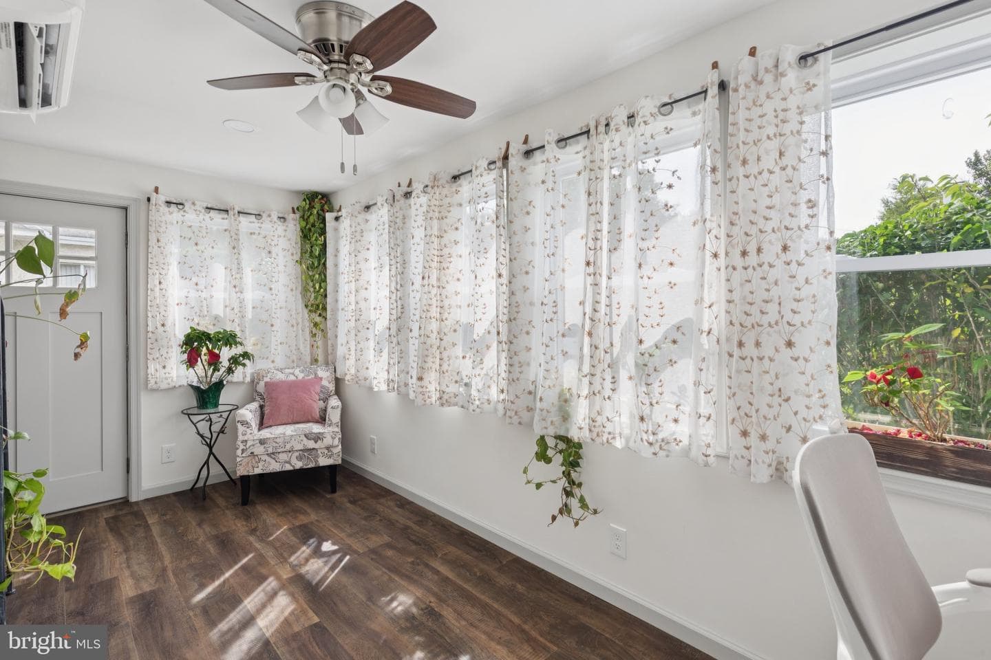 2423 Hollis Road photo 23