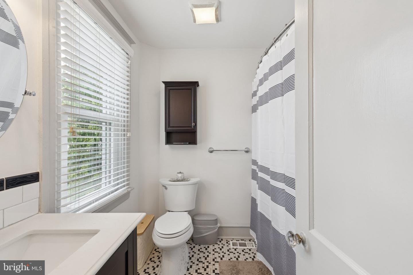 2423 Hollis Road photo 34