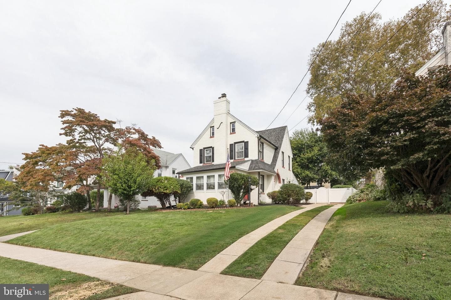 2423 Hollis Road photo 4