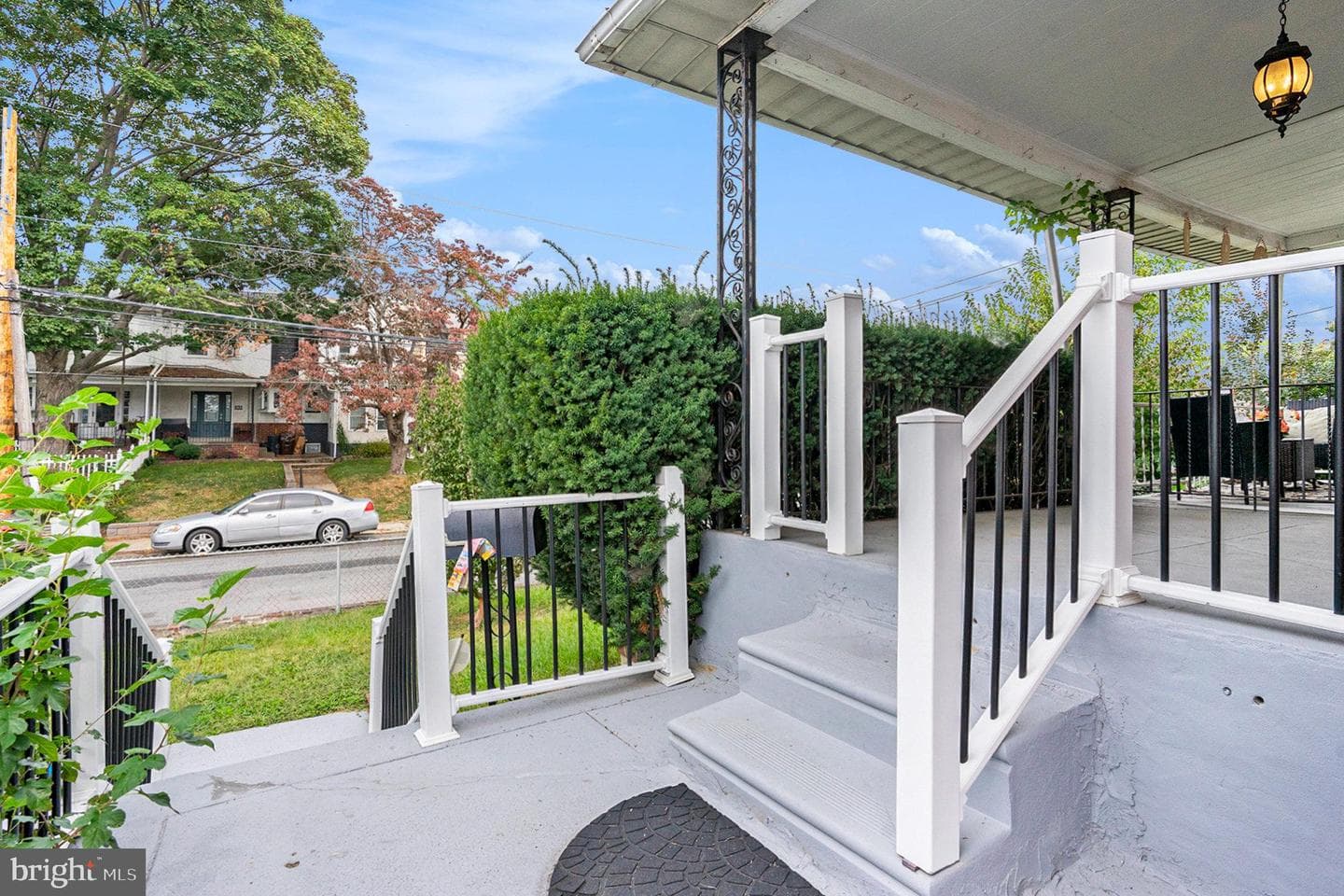 162 E Essex Avenue photo 3