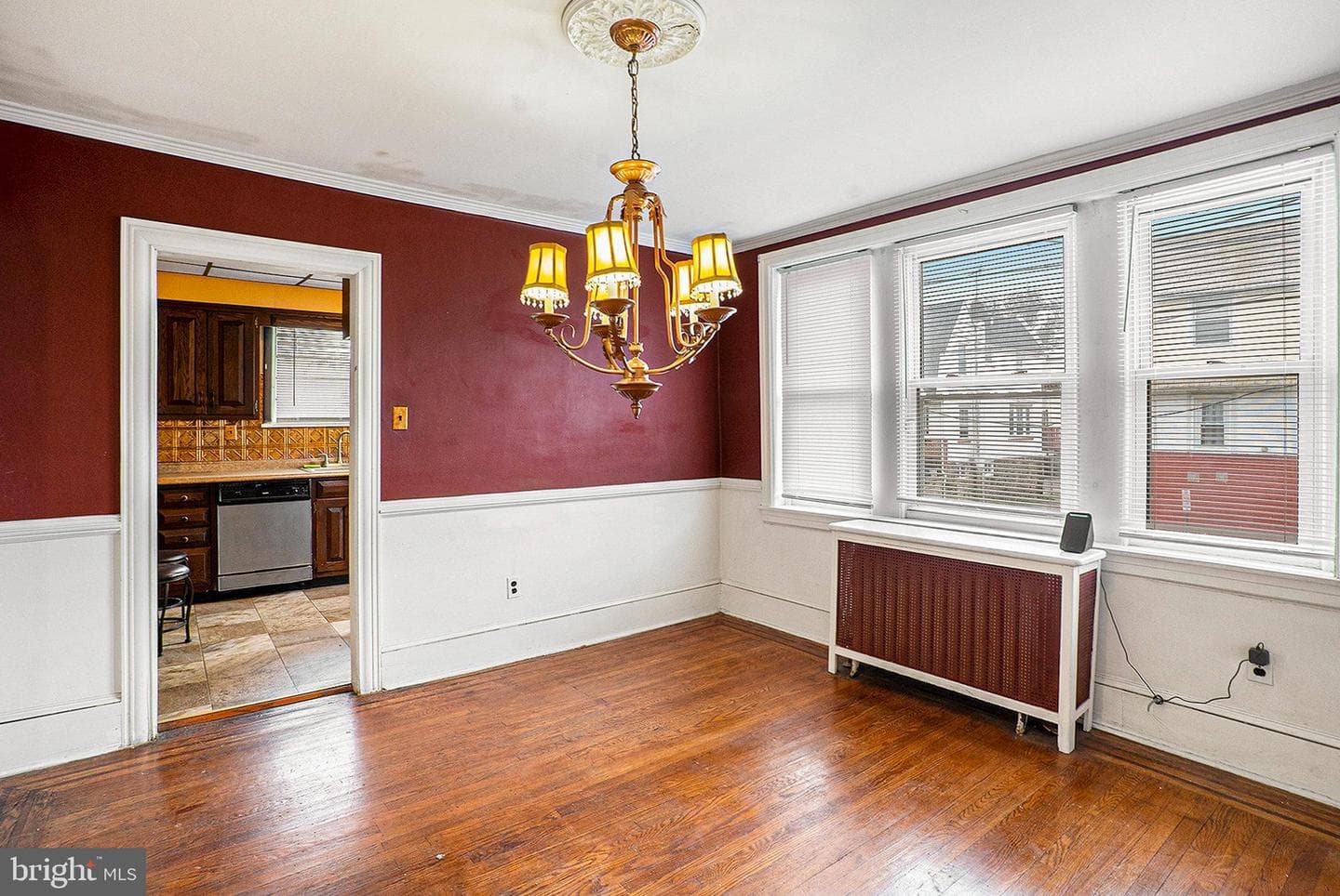 162 E Essex Avenue photo 9