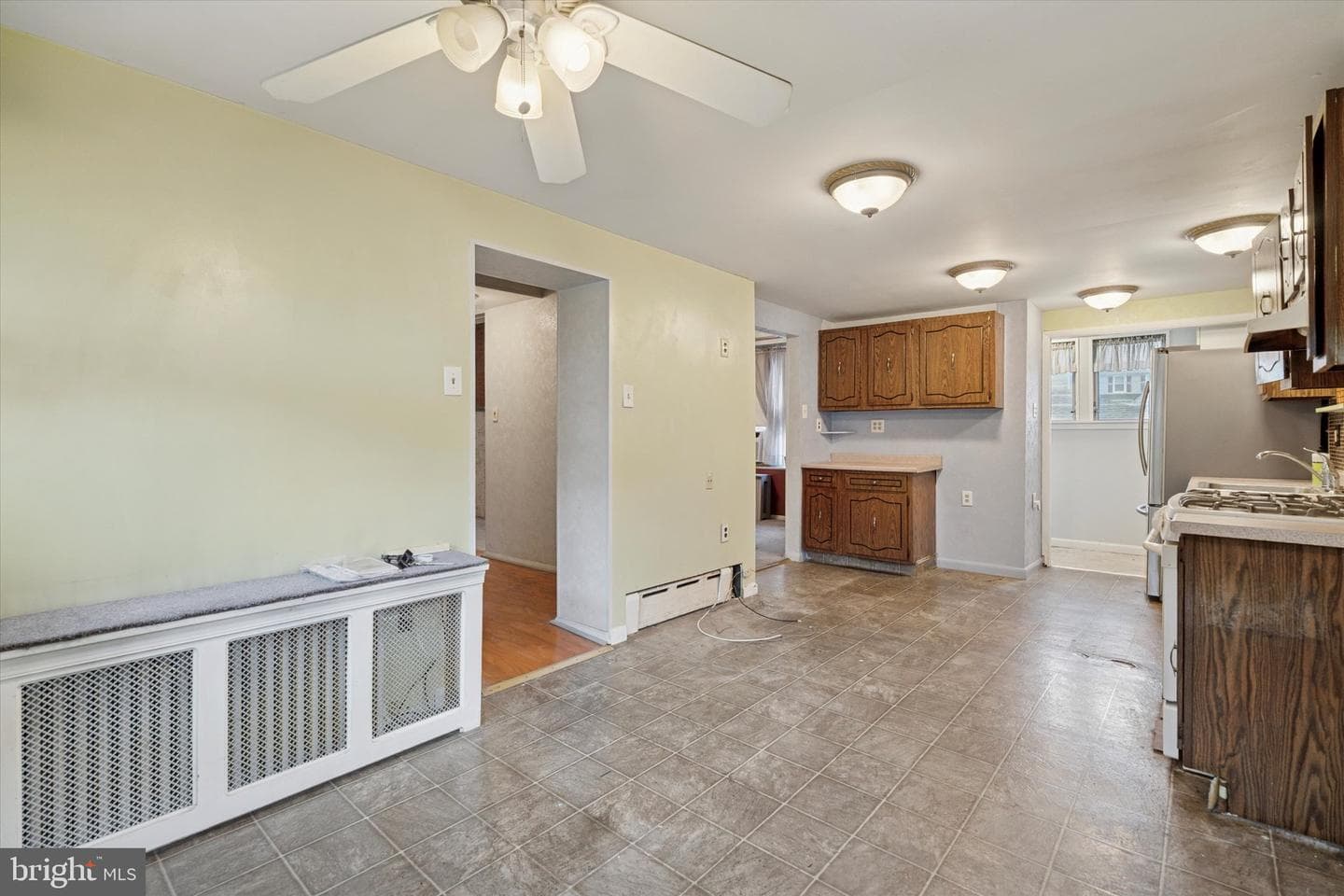 3804 Rosemont Avenue photo 11