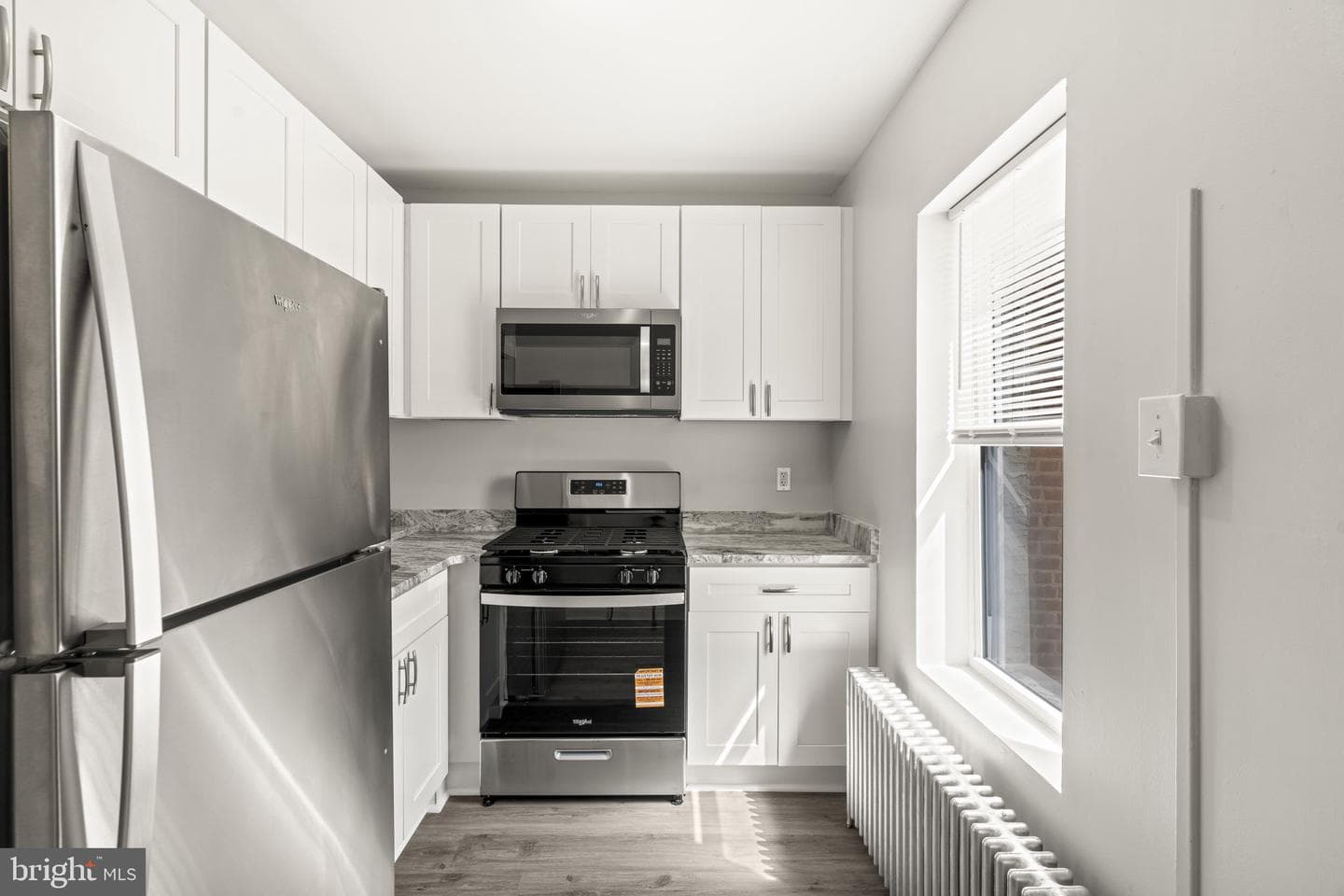 1213 W 9th Street photo 9