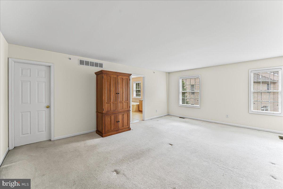 124 Carli Drive photo 18