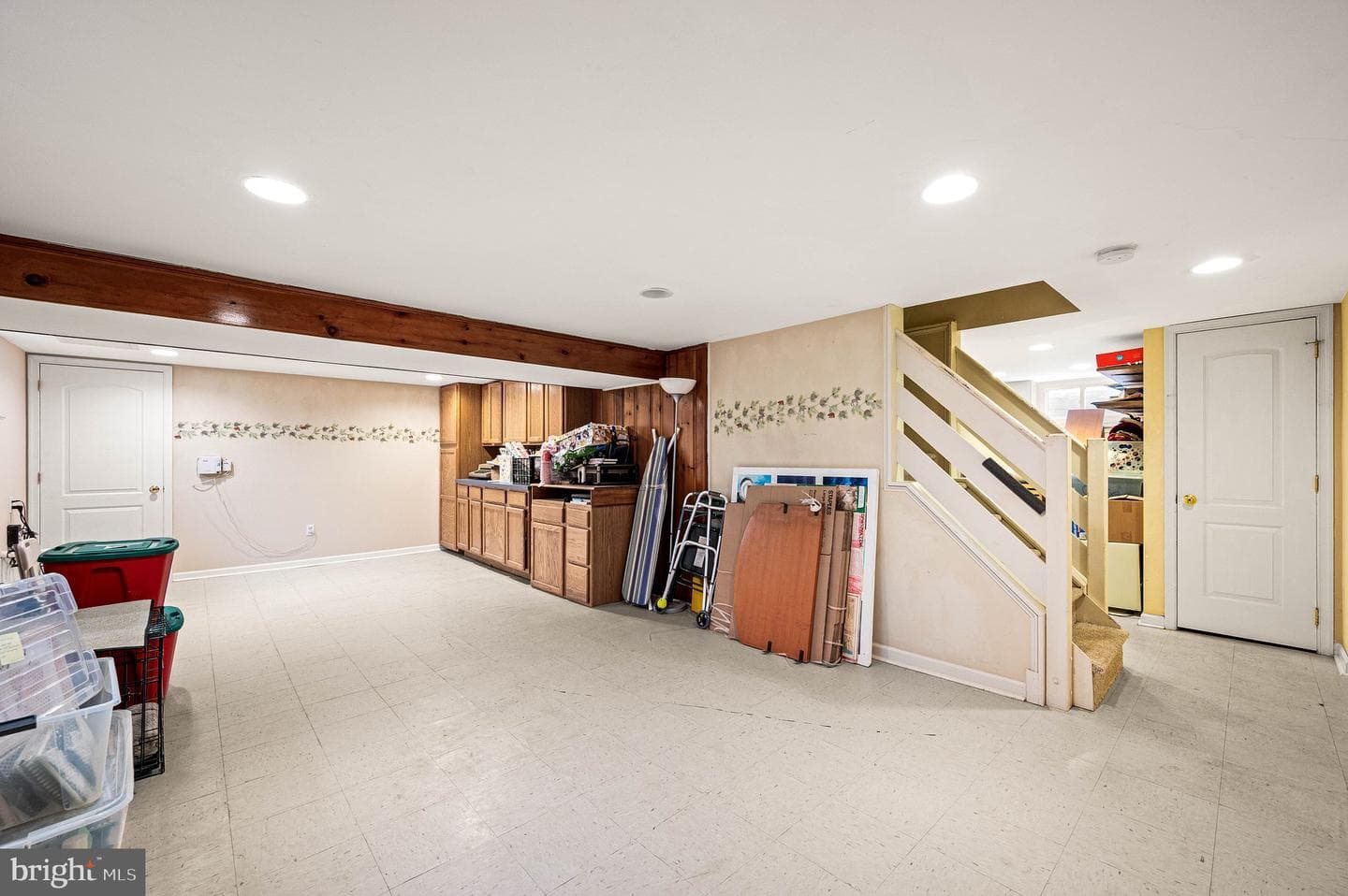 453 Claremont Road photo 23