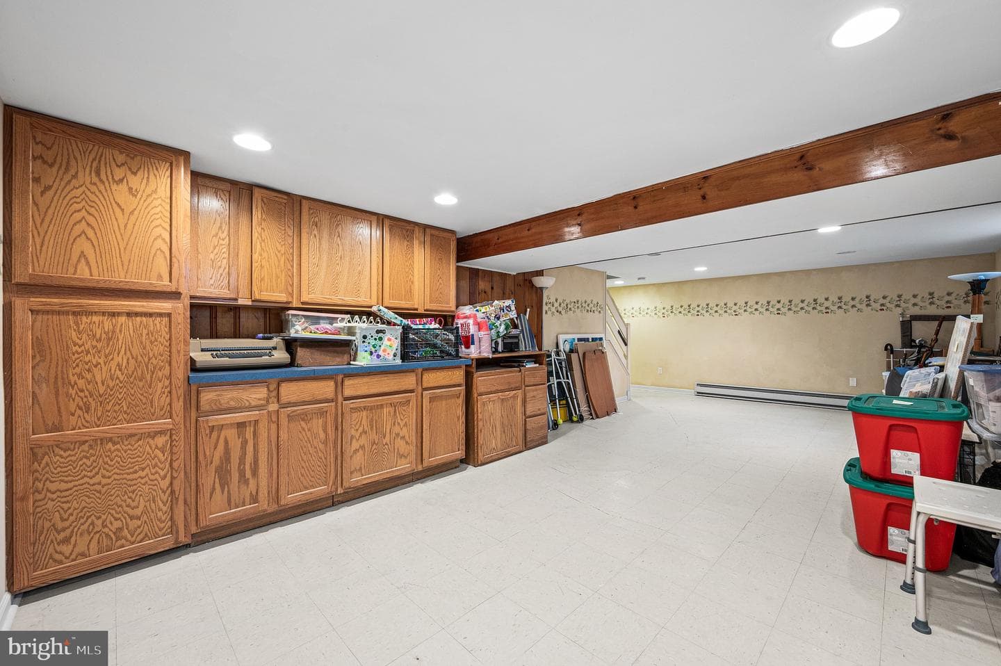 453 Claremont Road photo 24