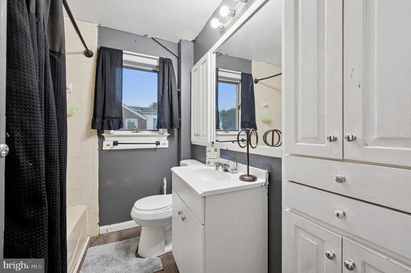 2379 Mole Road photo 17