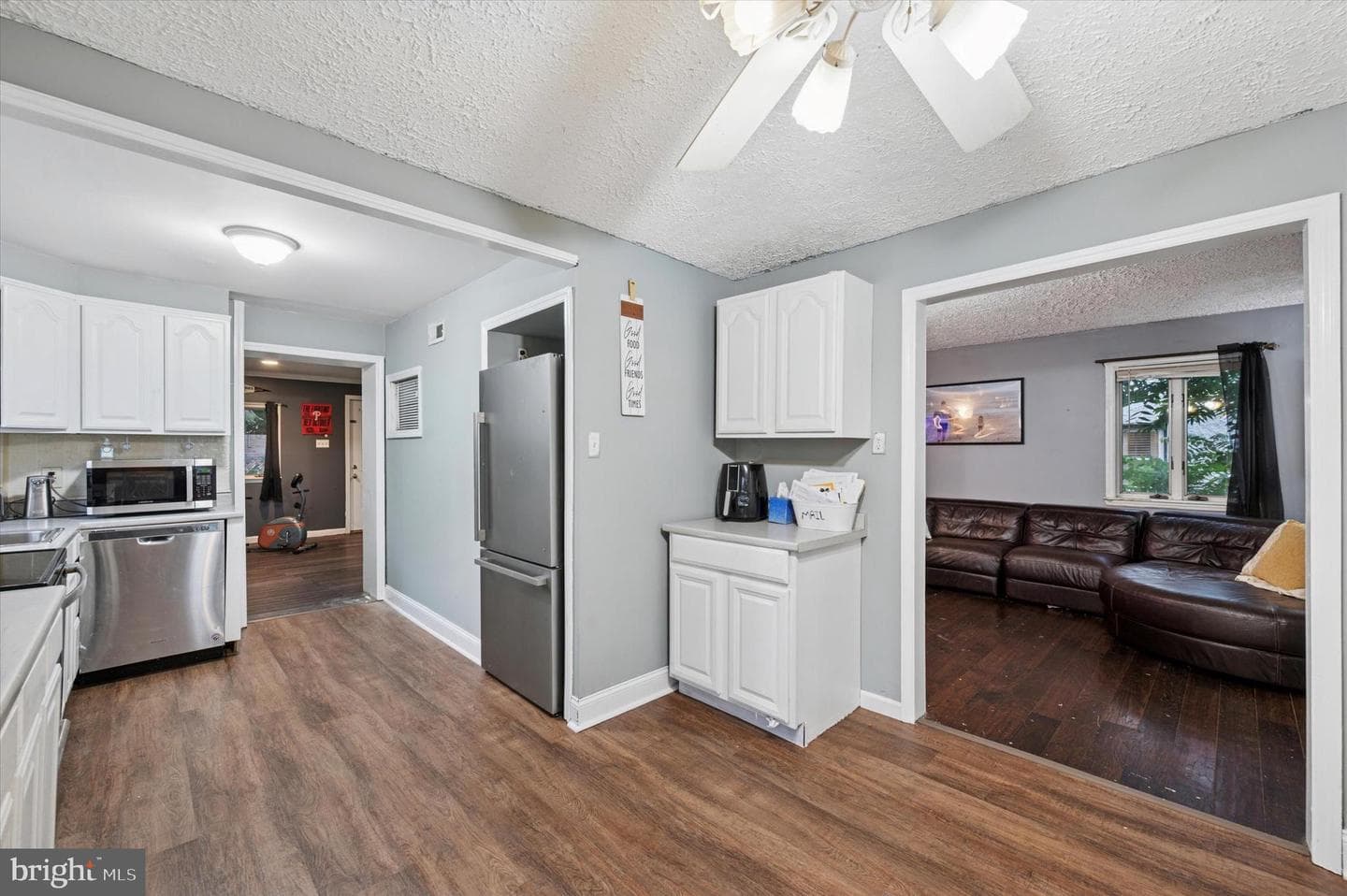 2379 Mole Road photo 9