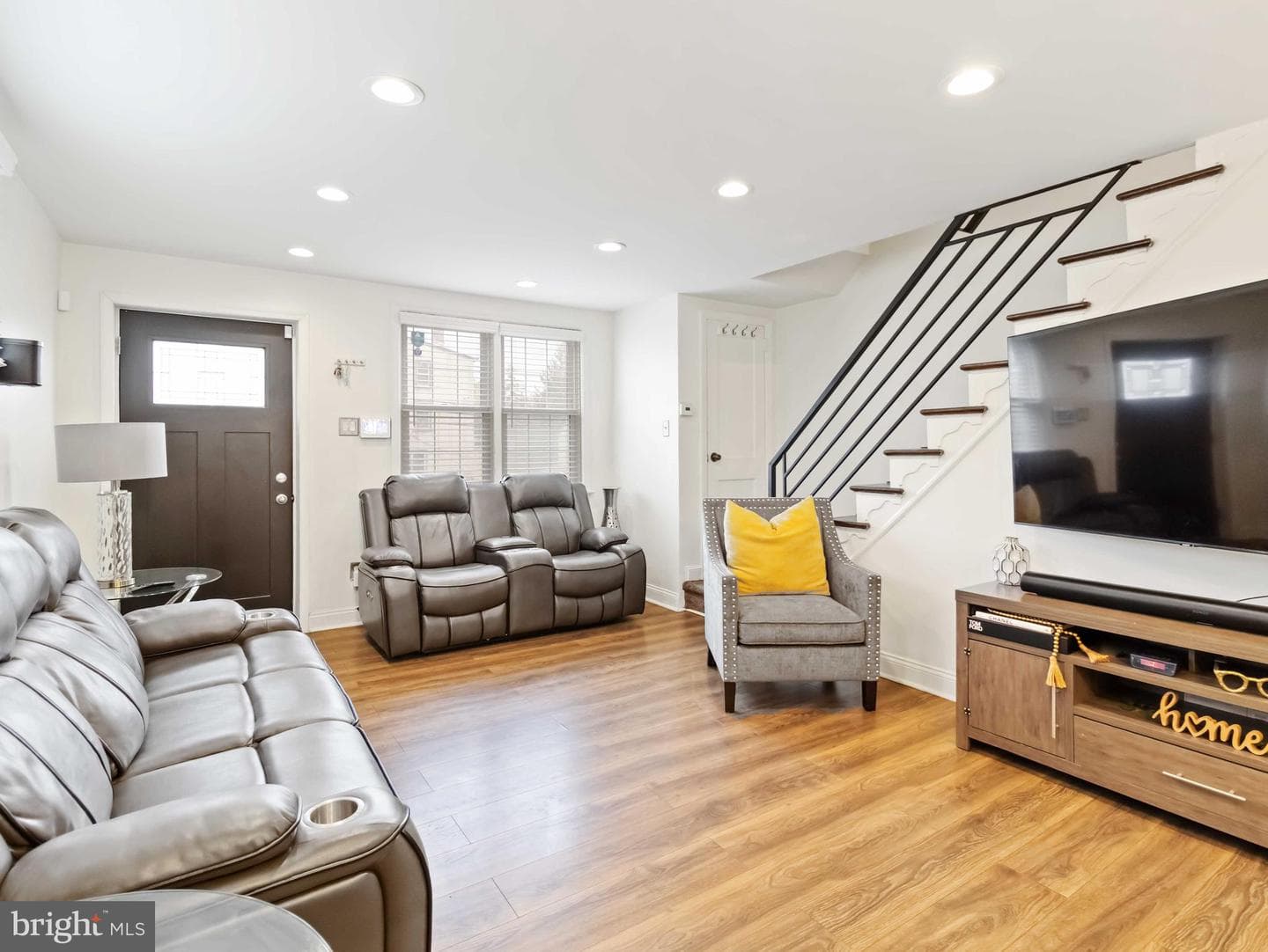 1008 Springfield photo 12