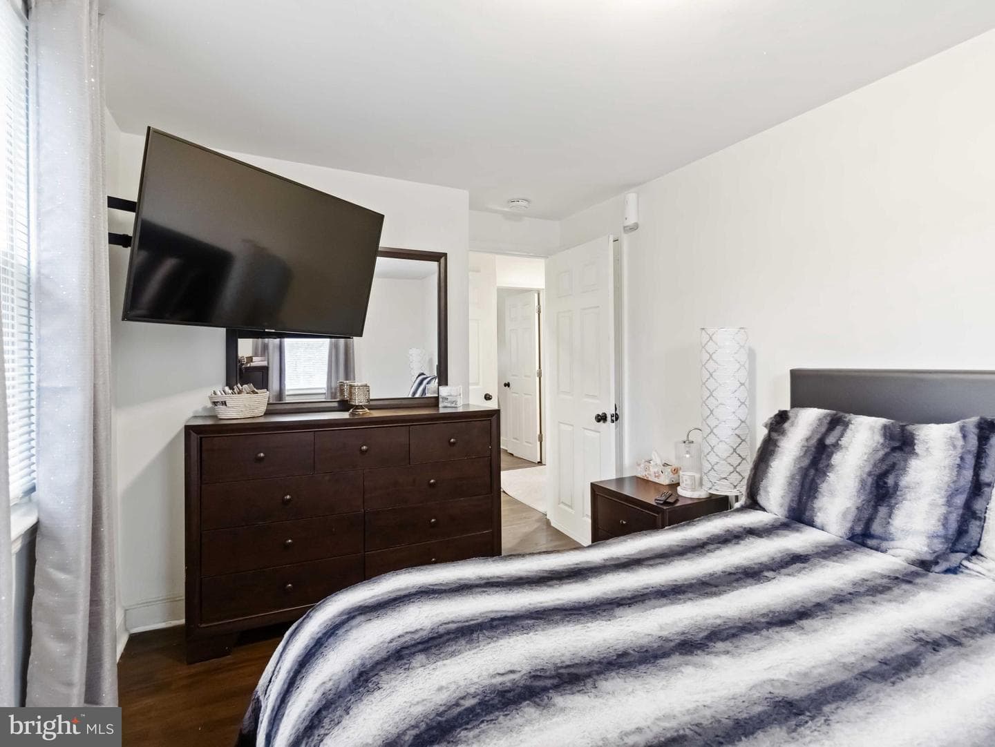 1008 Springfield photo 37