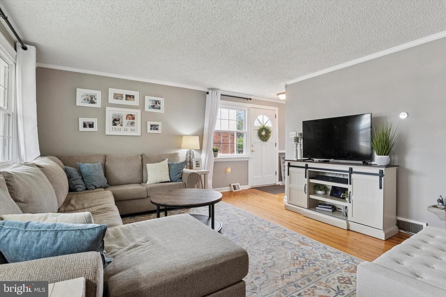 1621 Blackrock Road photo 3
