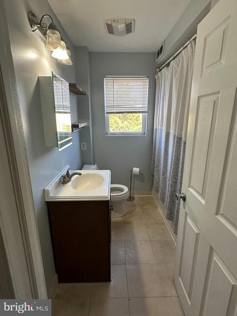 226 W Sylvan Avenue photo 11
