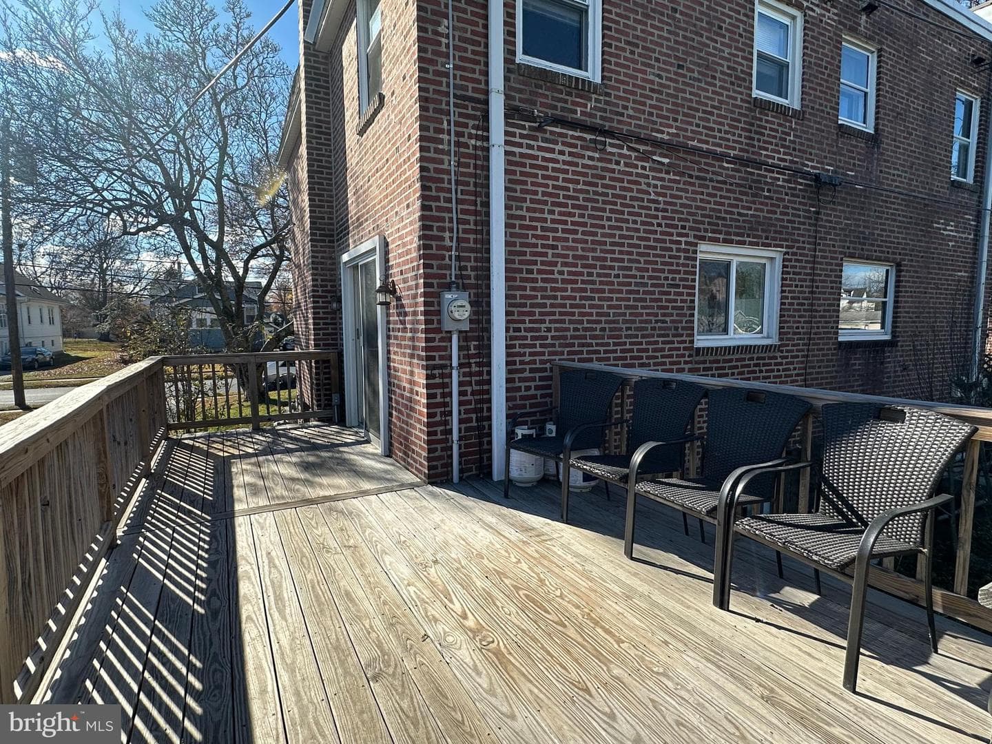 226 W Sylvan Avenue photo 17