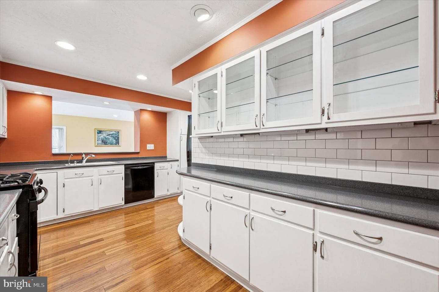 2221 Hillcrest Road photo 19