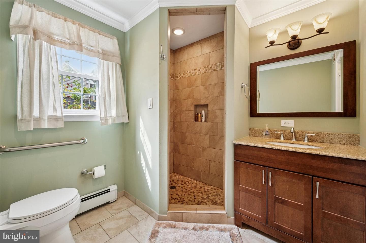 2221 Hillcrest Road photo 27