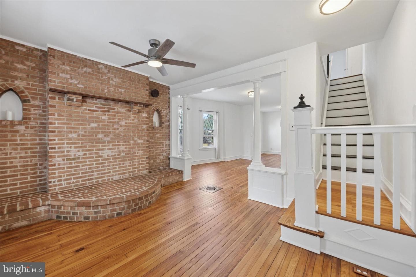 221 Highland Avenue photo 4