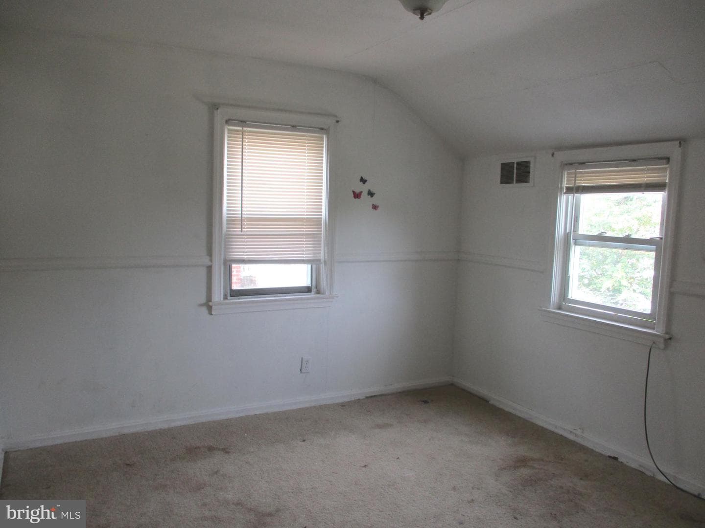 650 Clymer Lane photo 8
