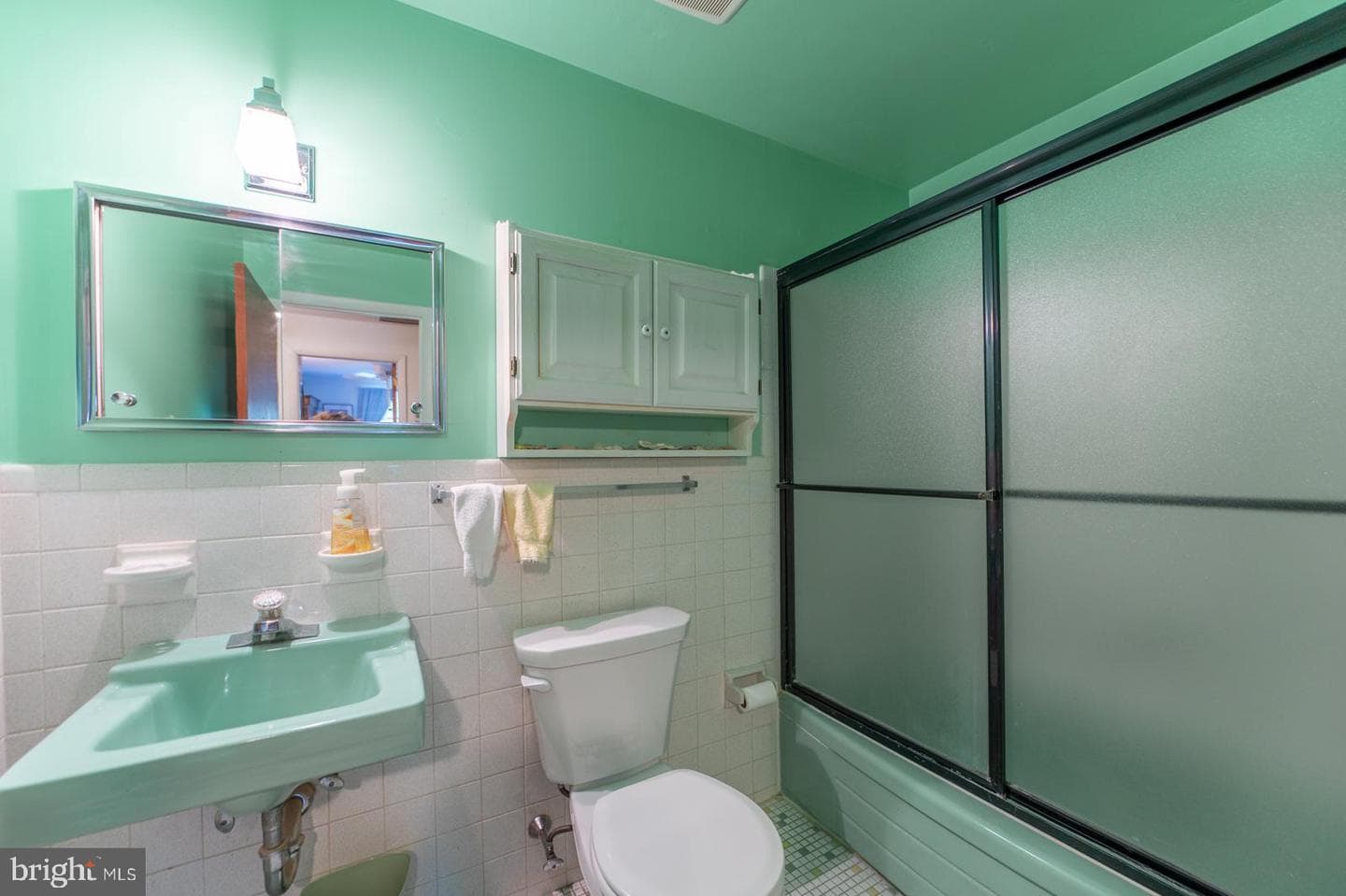 127 Deerfield Road photo 28