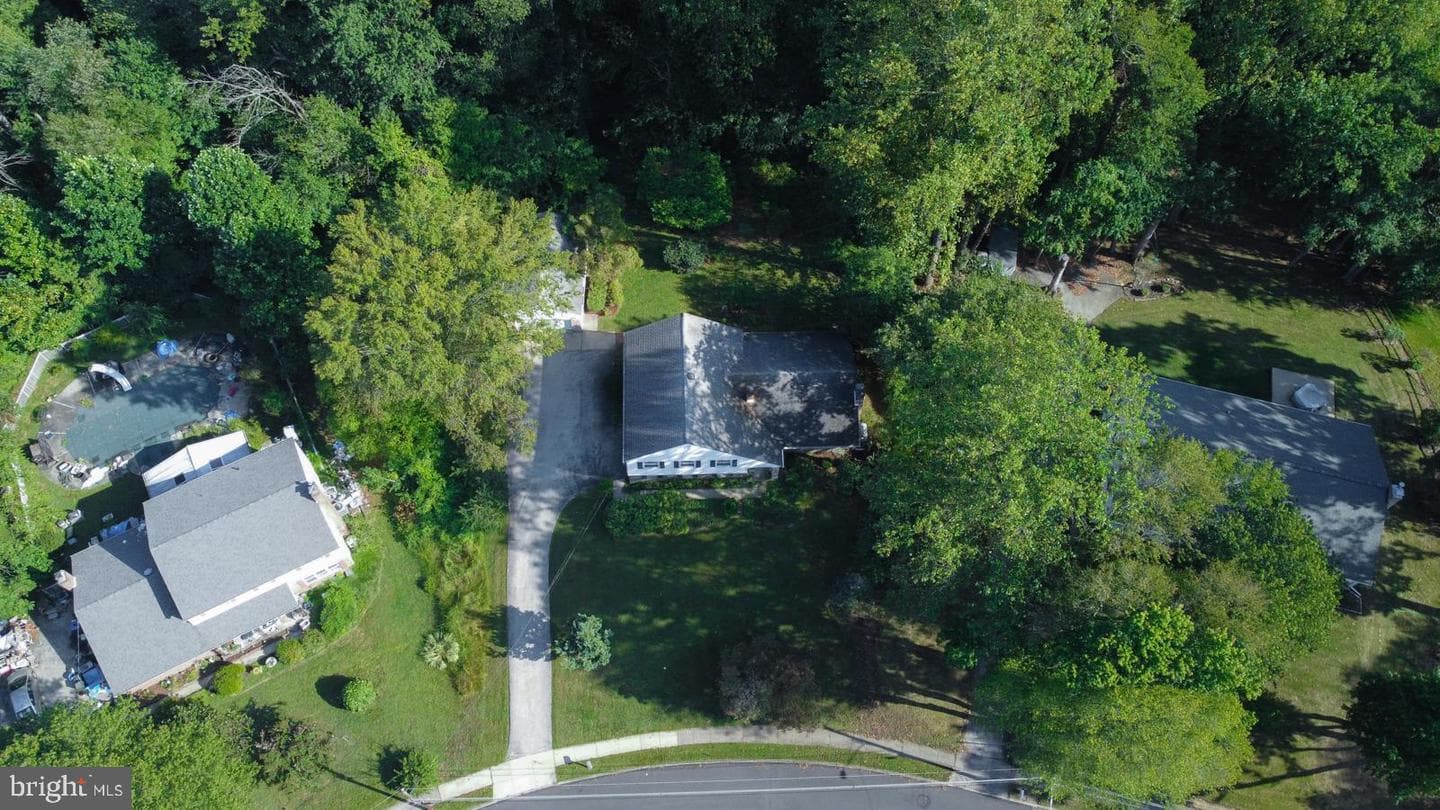 127 Deerfield Road photo 70