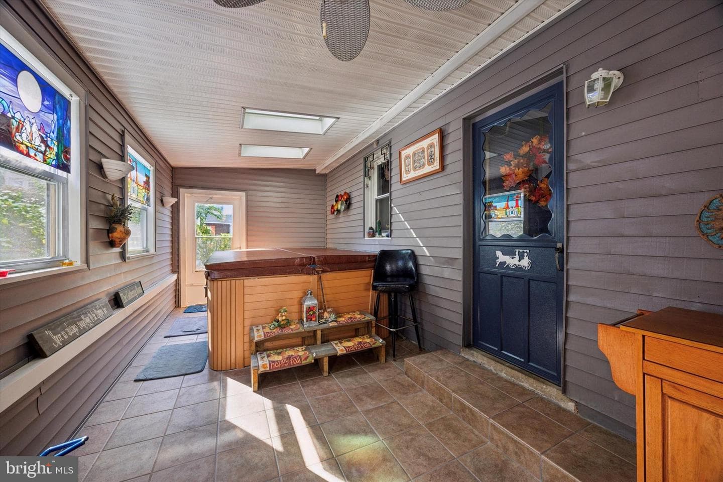 4410 School Lane photo 2