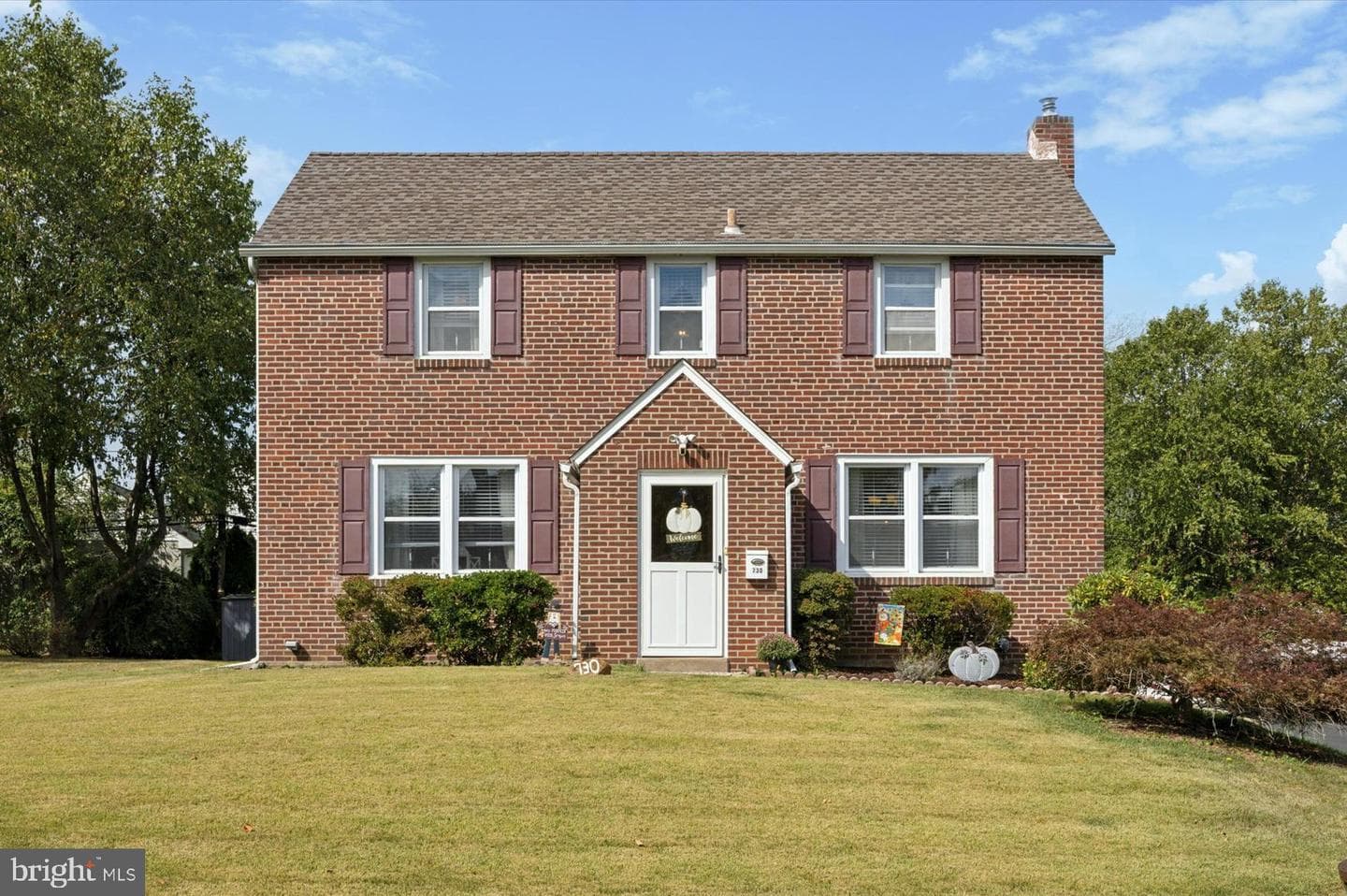 730 Dutton Circle photo 1